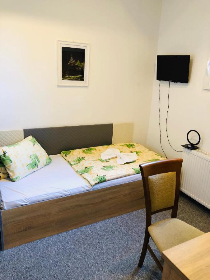 Hotel Piast Cesky Tesin Exterior photo